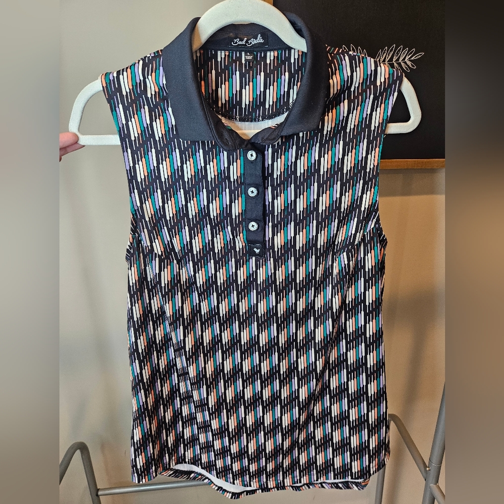 Chic Black and White Sleeveless Polo Top